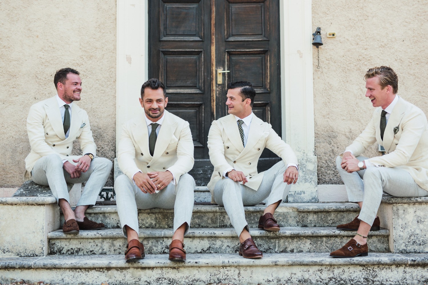 Airsnap | Photo et vidéo de mariage — Charlotte & Adam, Château de Berne, Provence