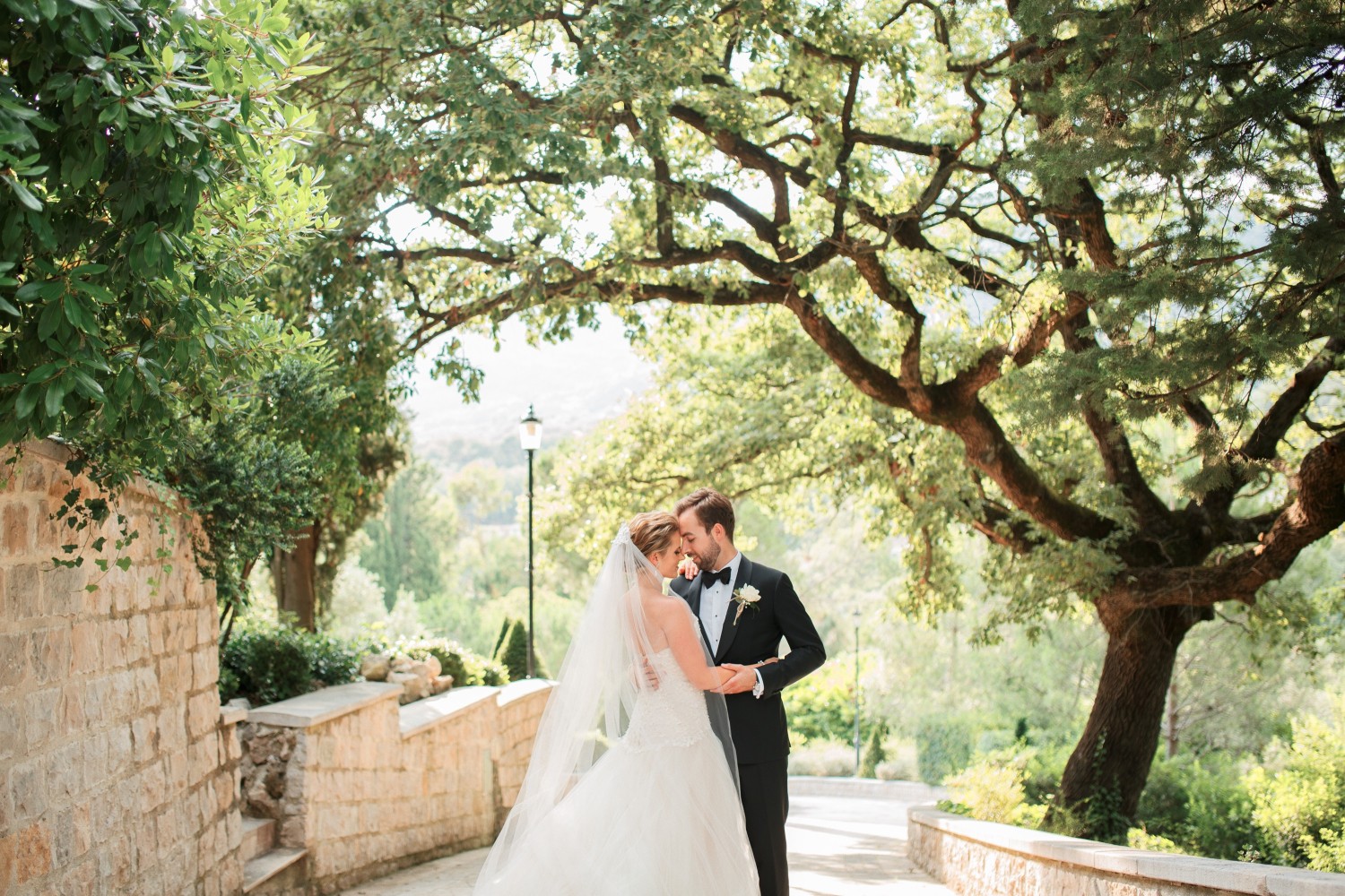 Airsnap | Photo et vidéo de mariage — Emily & Chris, Château Saint Jeannet, French Riviera