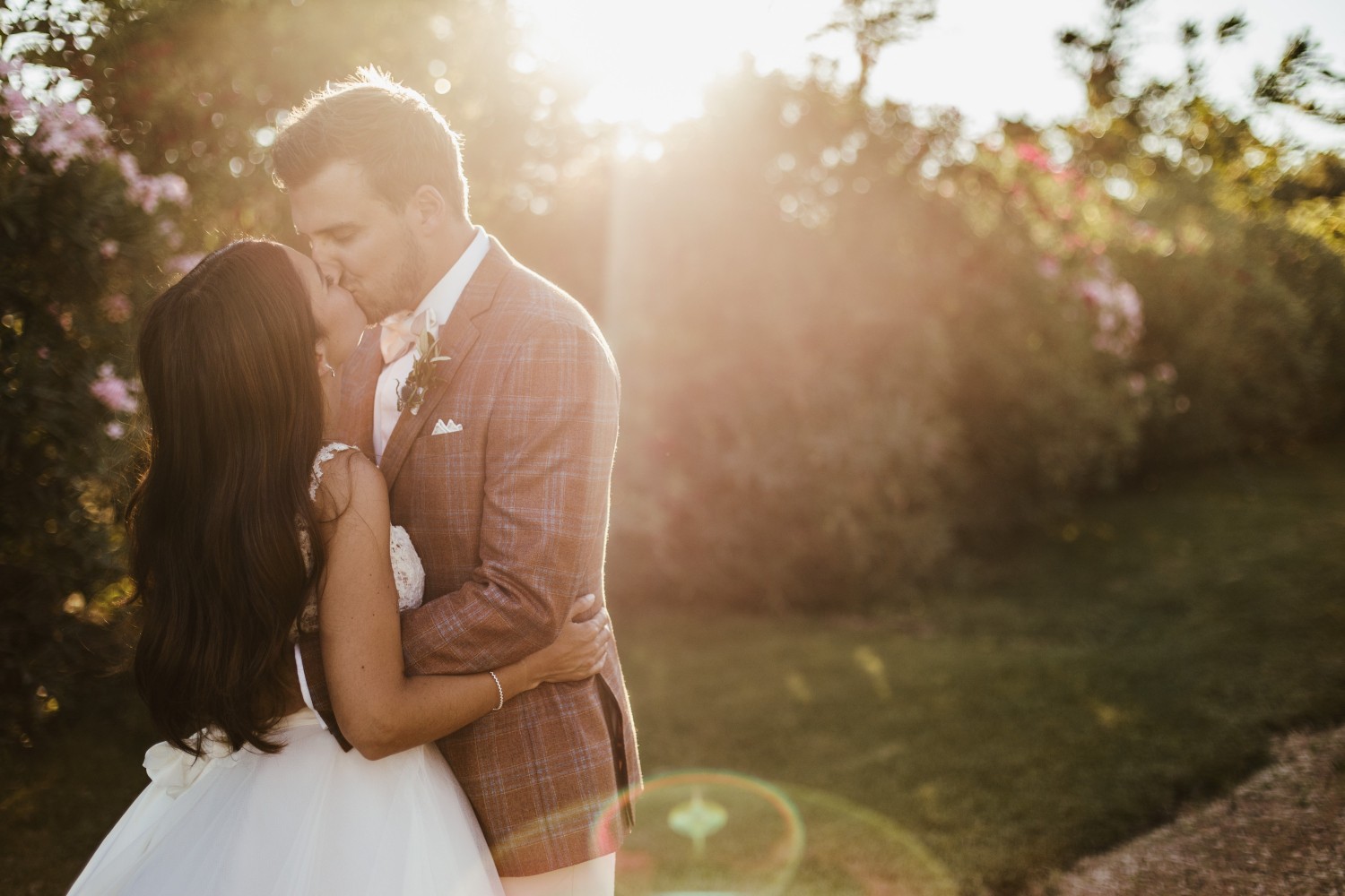 Airsnap | Photo et vidéo de mariage — Florie & Hadrien, Château de Robernier, Provence